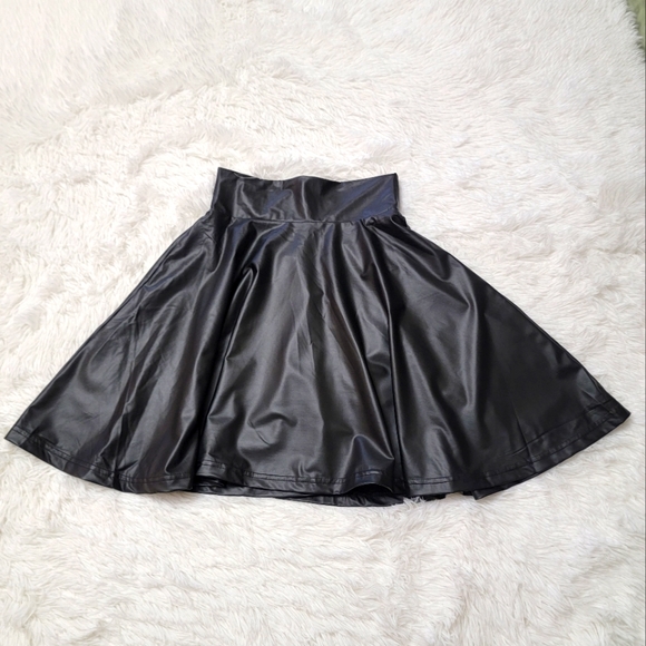 Zenana Outfitters Skirts Zenana Faux Leather Mini Skirt Poshmark